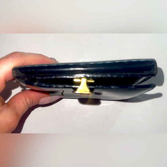 Gucci Wallet Unisex Patent Leather Double Snap Bifold with Gold G Clip Compact - Picture 5 of 10